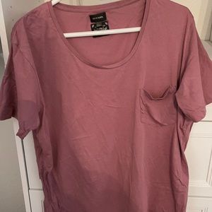 Excellent condition il steam it before shipping